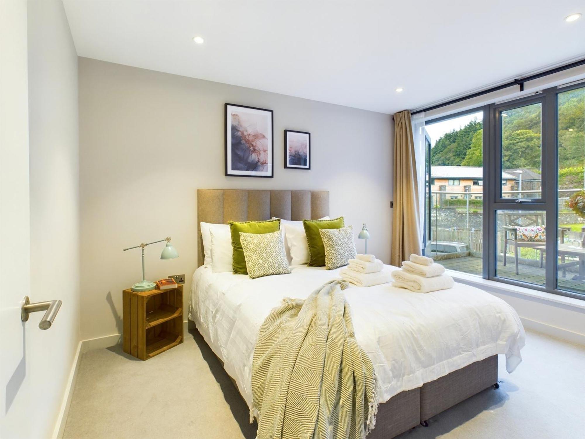 Wild Roses Serviced Apartments - Lake District Backbarrow ภายนอก รูปภาพ